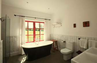 Badezimmer gemütlich gestalten - worauf achten? - Tipps & Beispiele