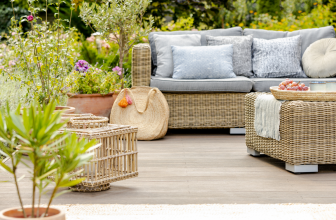 Gartenmöbel im Garten - bequemes Relaxen