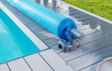 Sollten Sie Ihren Pool abdecken oder nicht?